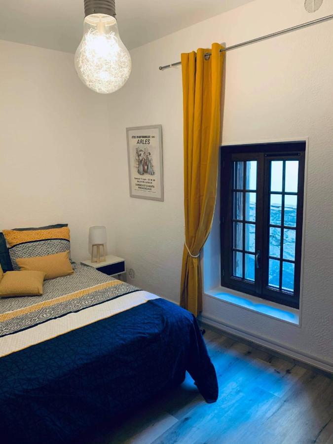 Appartement Sur les quais... à Arles Extérieur photo
