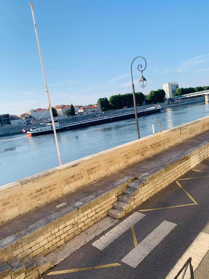 Appartement Sur les quais... à Arles Extérieur photo